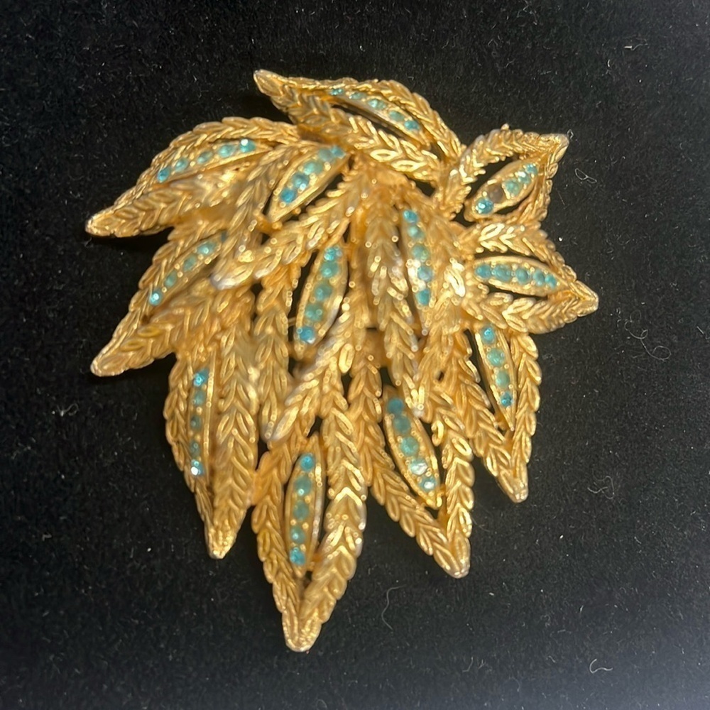 Vintage Gold Leaves Green Crystals Large Brooch Pin